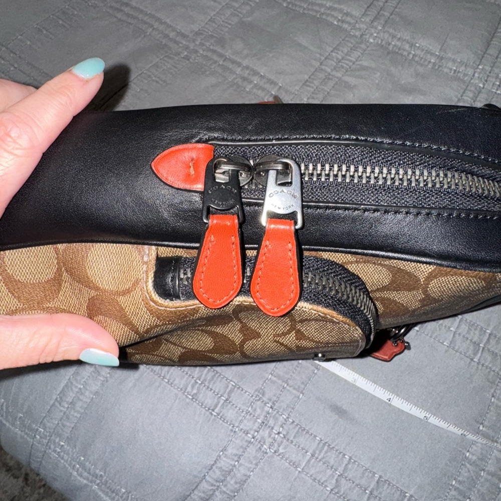 Coach Signature Black and Tan Crossbody Bag - Picture 13 of 13